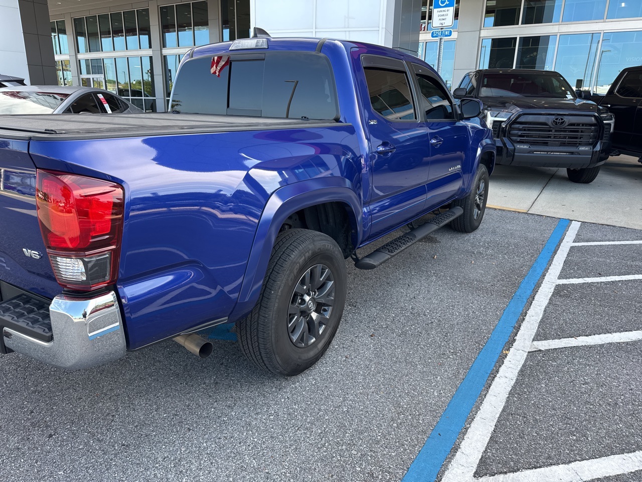 2023 Toyota Tacoma SR5 photo 4