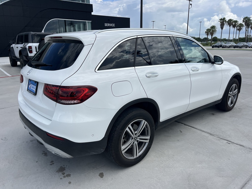 2022 Mercedes Benz GLC 300 photo 3