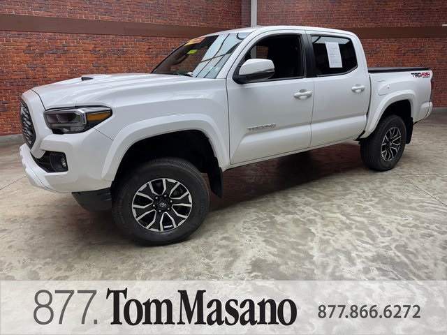 2022 Toyota Tacoma TRD Sport's photo