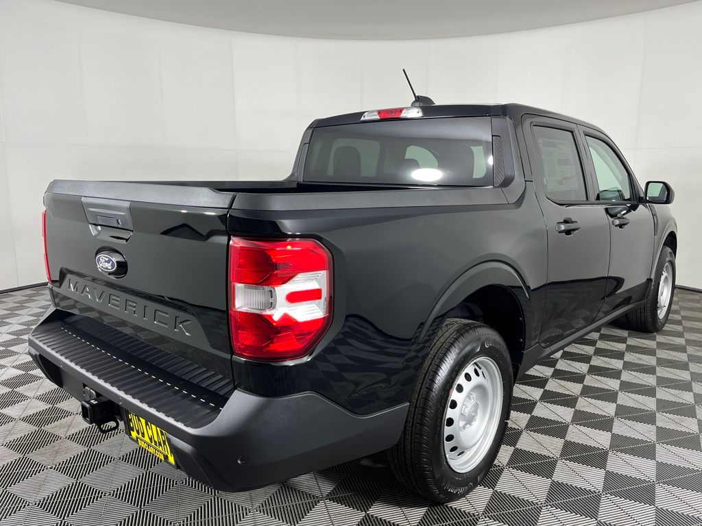 2025 Ford Maverick XL photo 2