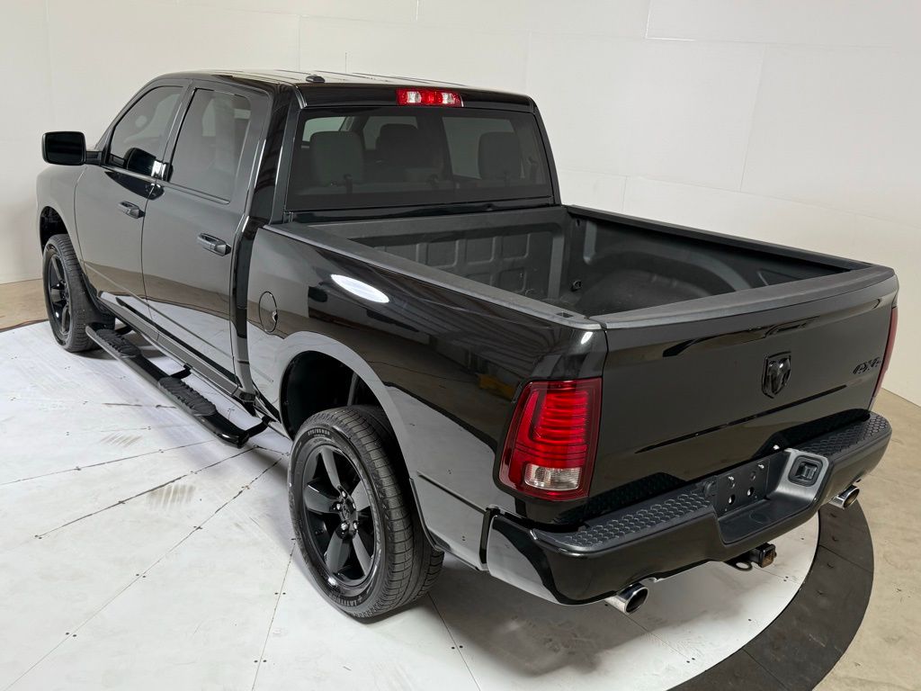 2015 Ram 1500 Express photo 2