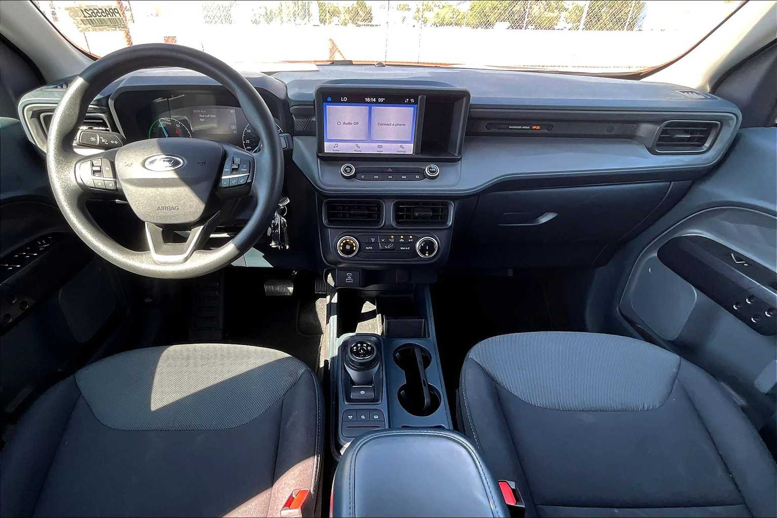 2023 Ford Maverick XL photo 12