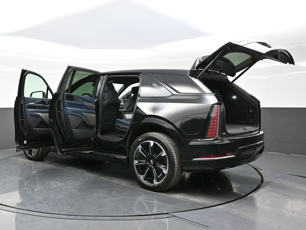 2025 Cadillac Escalade IQ Sport photo 23