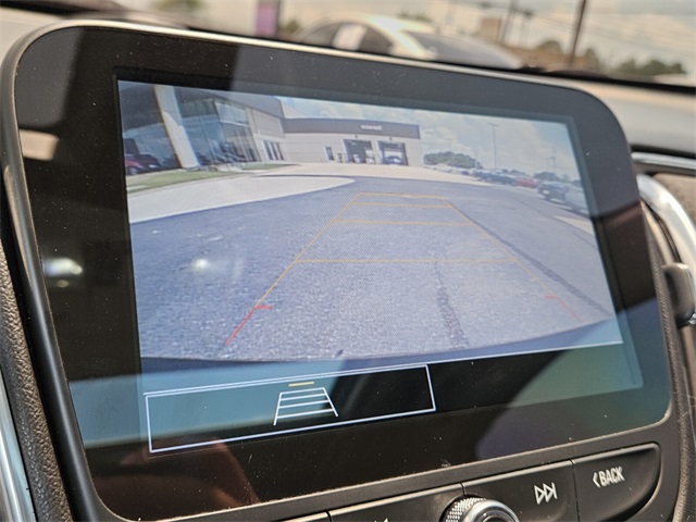 2021 Chevrolet Malibu 1LT photo 16