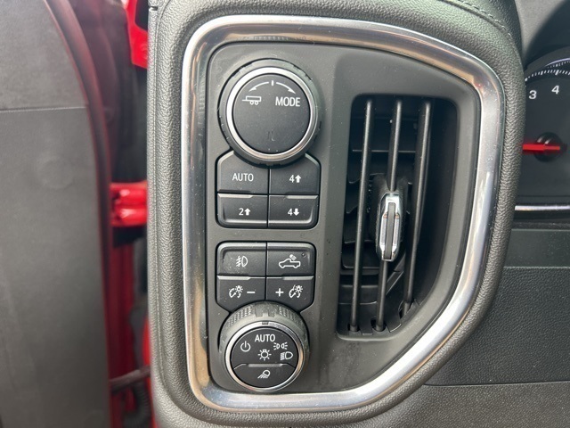 2022 Chevrolet Silverado 1500 RST photo 15