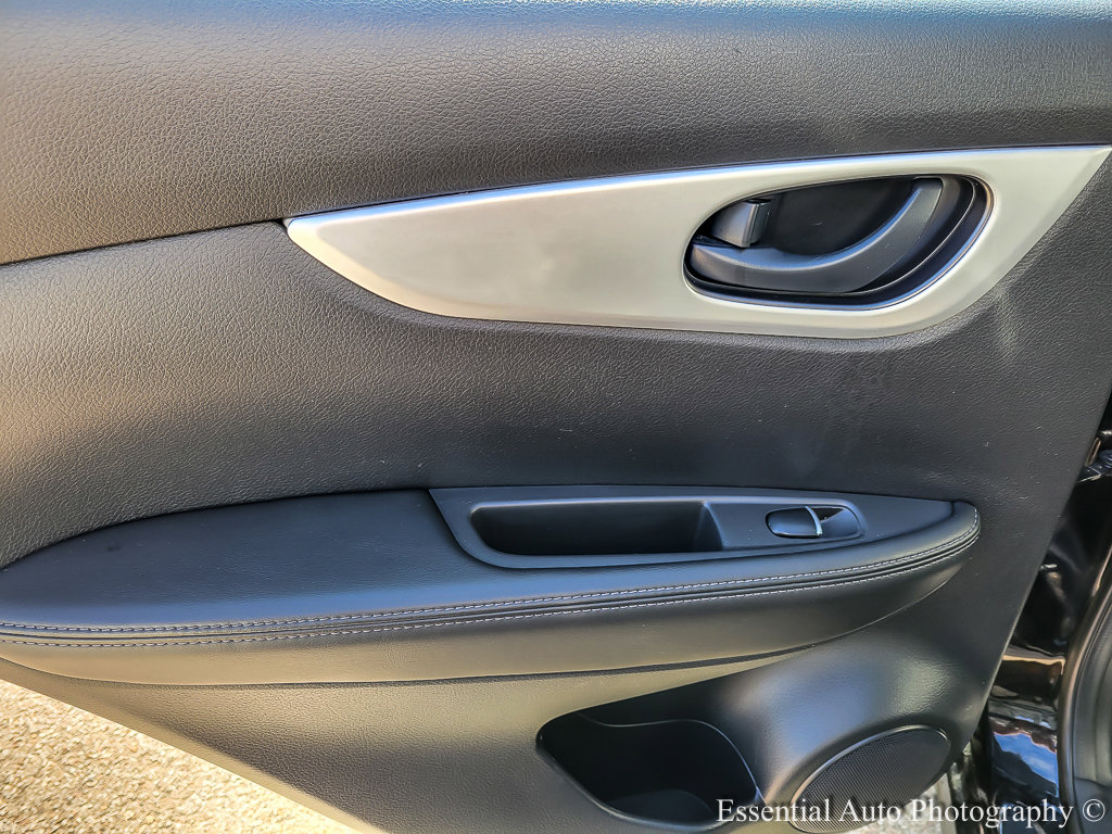 2018 NISSAN ROGUE SPORT - Image 18