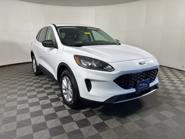 2022 Ford Escape SE's photo