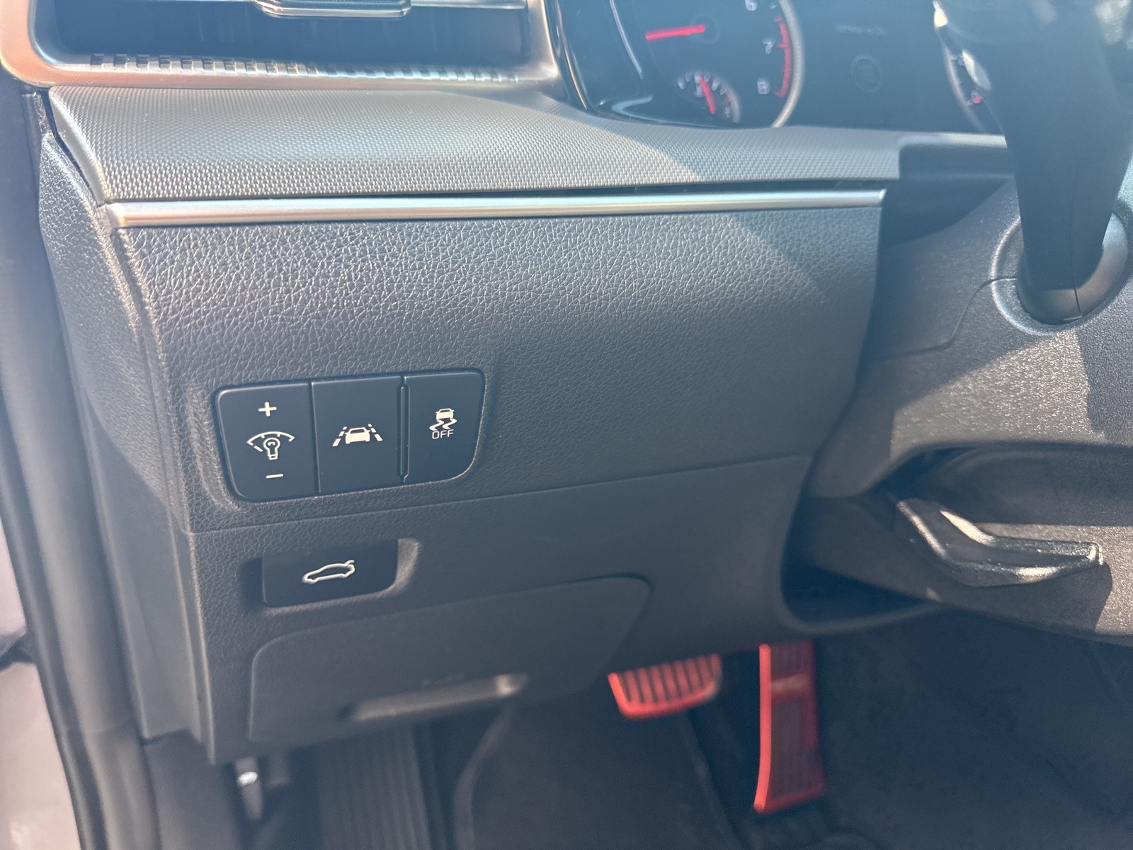 2021 Kia K5 GT-Line photo 14
