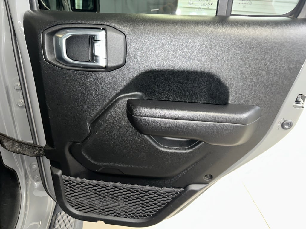 View 23