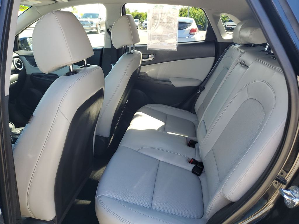 2023 Hyundai Kona Limited photo 18