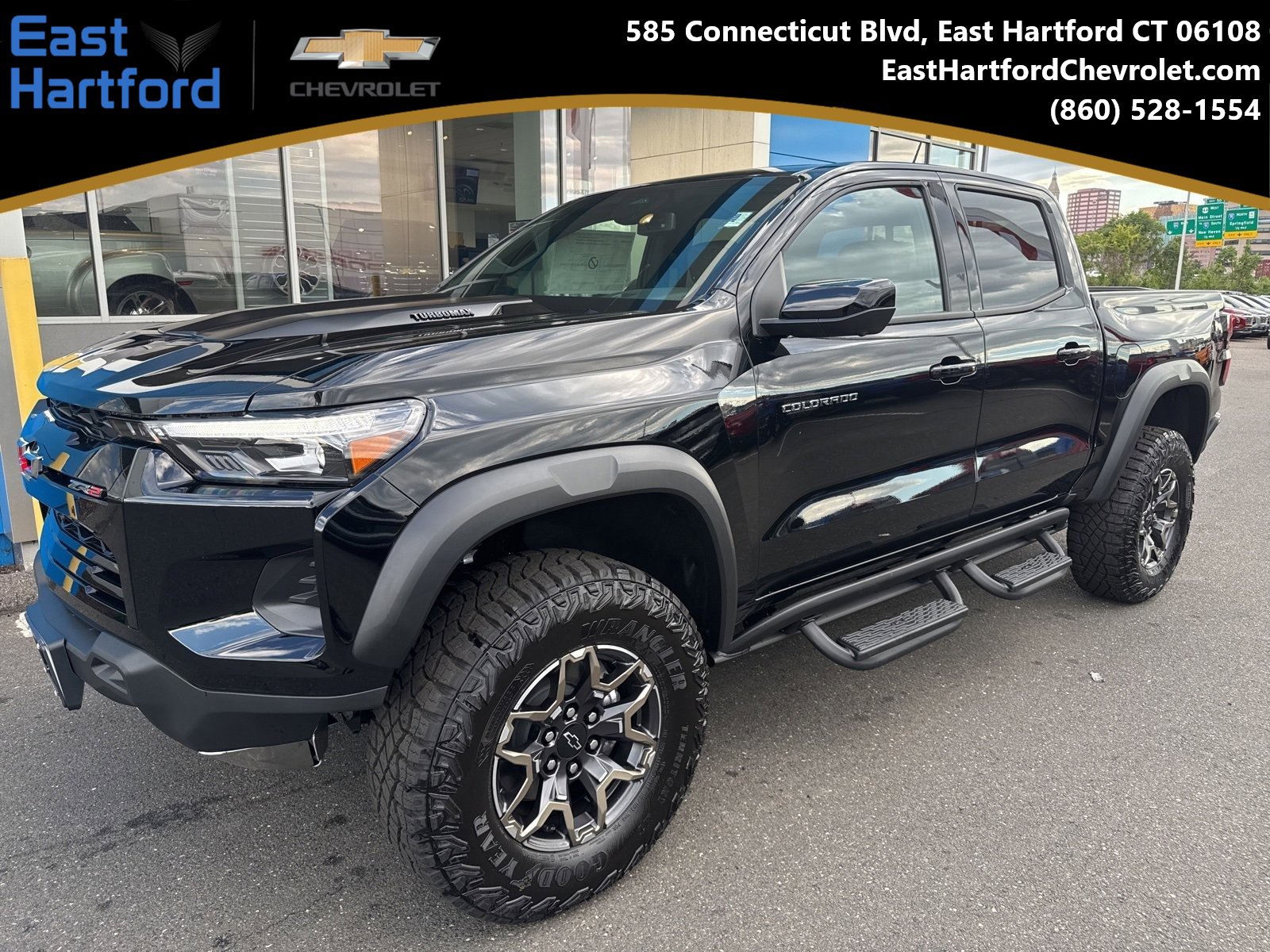 2026 Chevrolet Colorado ZR2's photo
