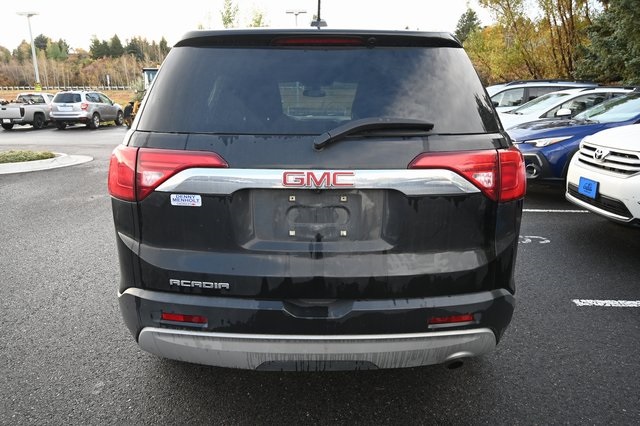 2017 Gmc Acadia SLE photo 4