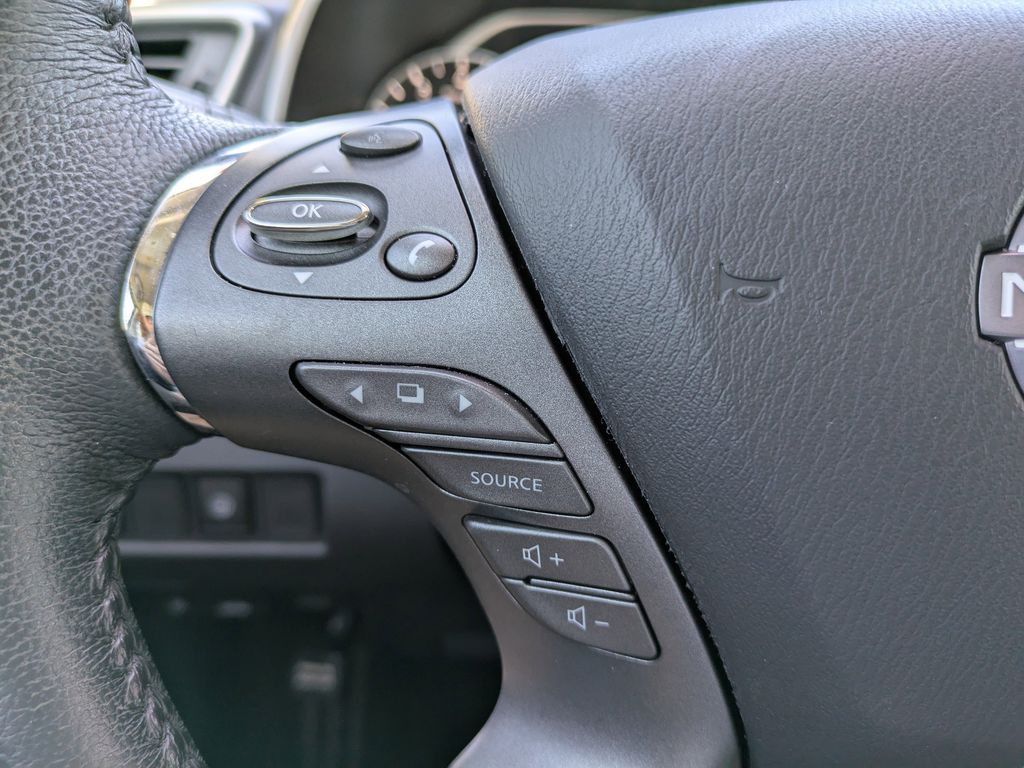 2024 Nissan Murano SV photo 25