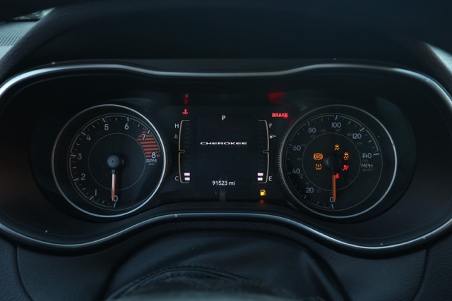 2020 Jeep Cherokee Latitude photo 24
