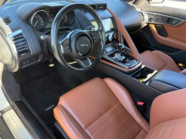 2019 Jaguar F-TYPE P380 photo 9