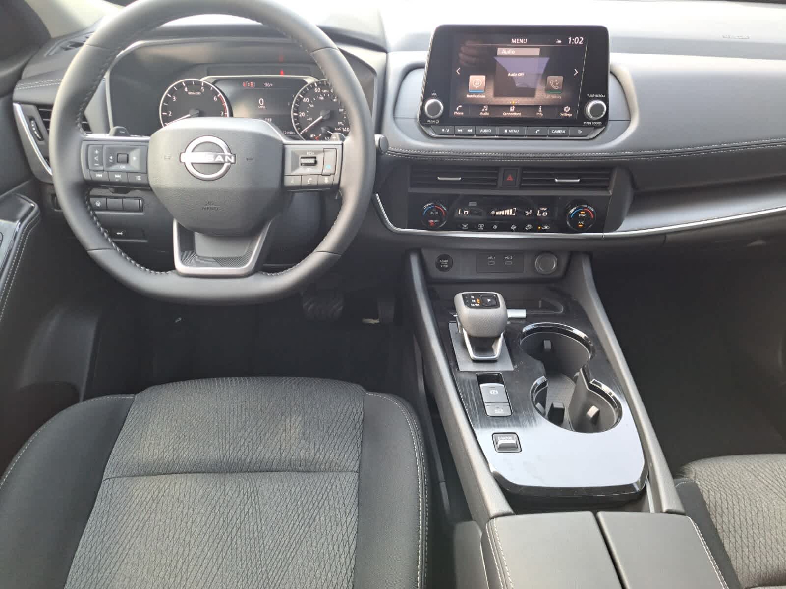 2026 Nissan Rogue SV photo 17