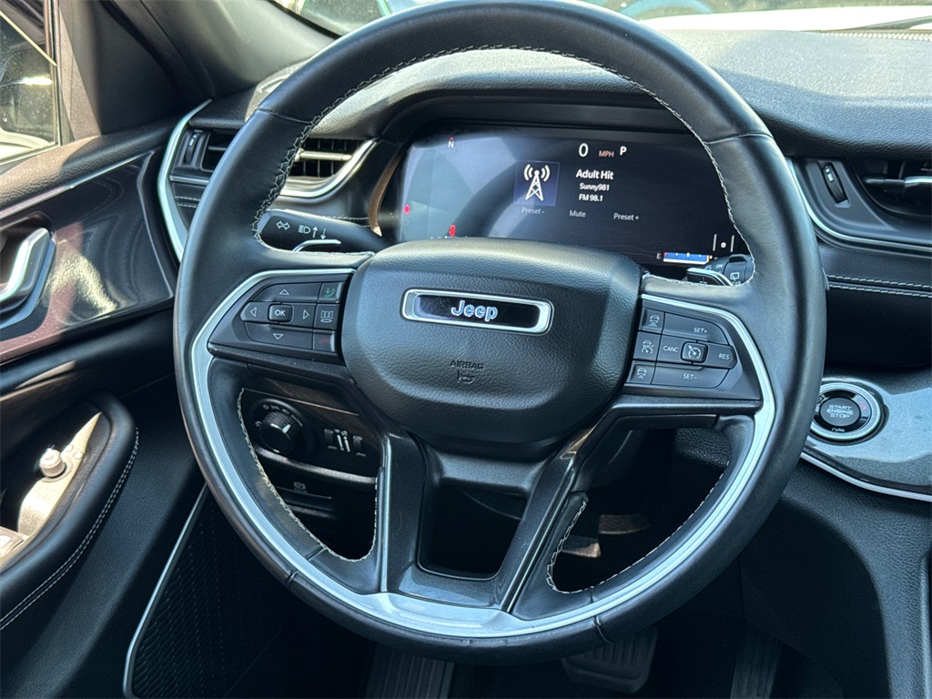 2021 Jeep Grand Cherokee Altitude photo 20