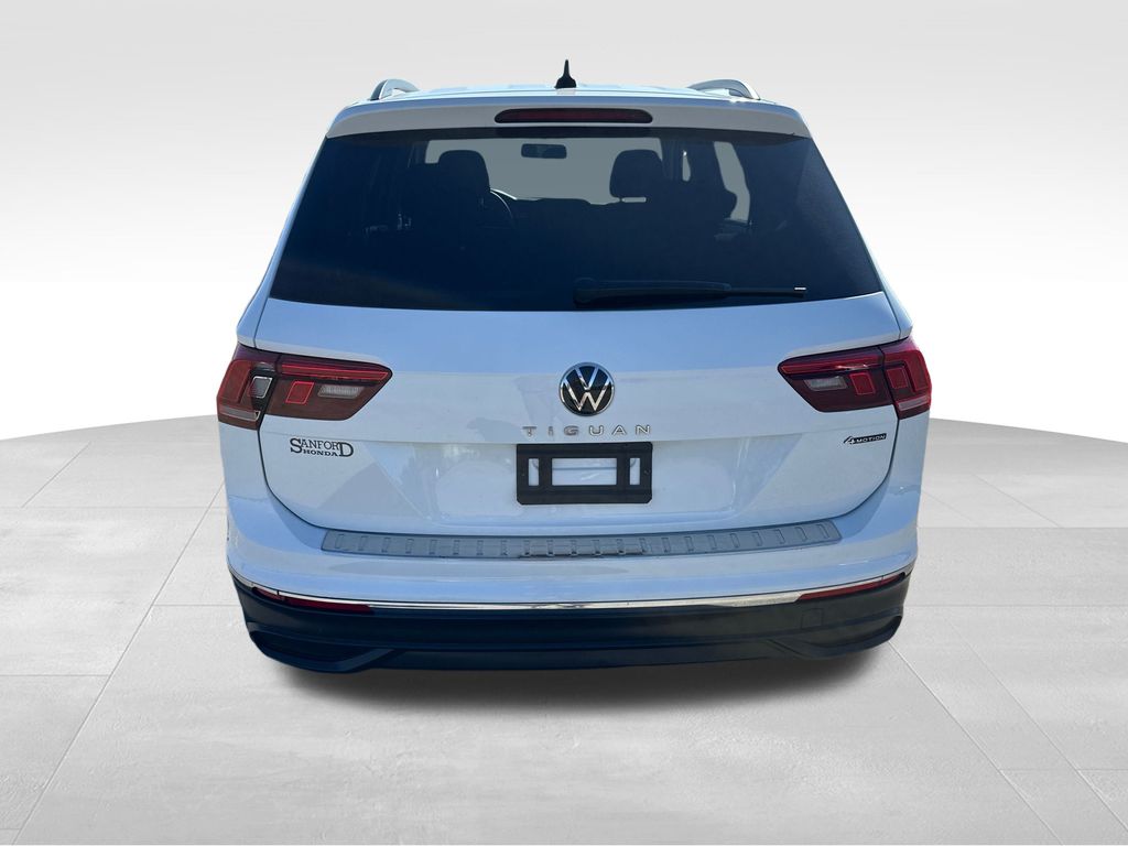 2022 Volkswagen Tiguan S photo 3