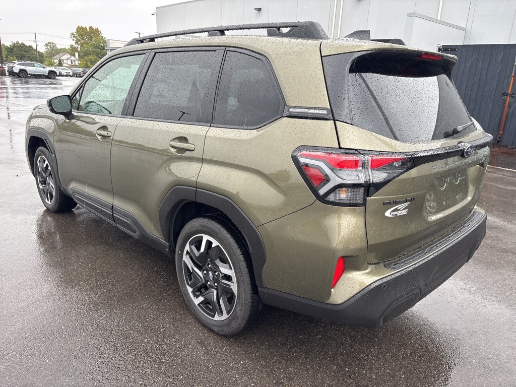 2025 Subaru Forester Limited photo 2
