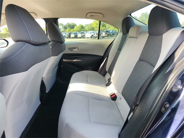 2020 Toyota Corolla LE photo 11