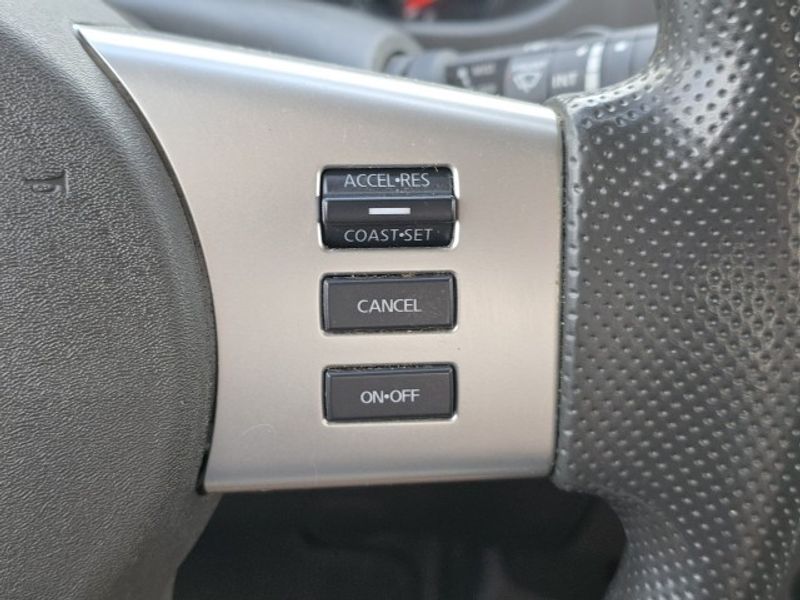 2021 Nissan Frontier SV photo 13