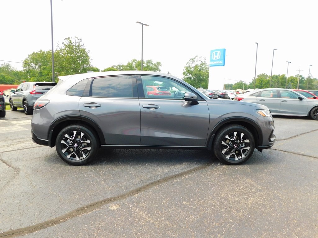 2026 Honda HR-V EX-L photo 2