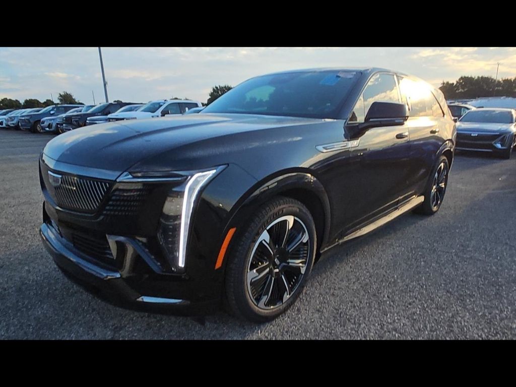 2025 Cadillac Escalade IQ Sport 2's photo