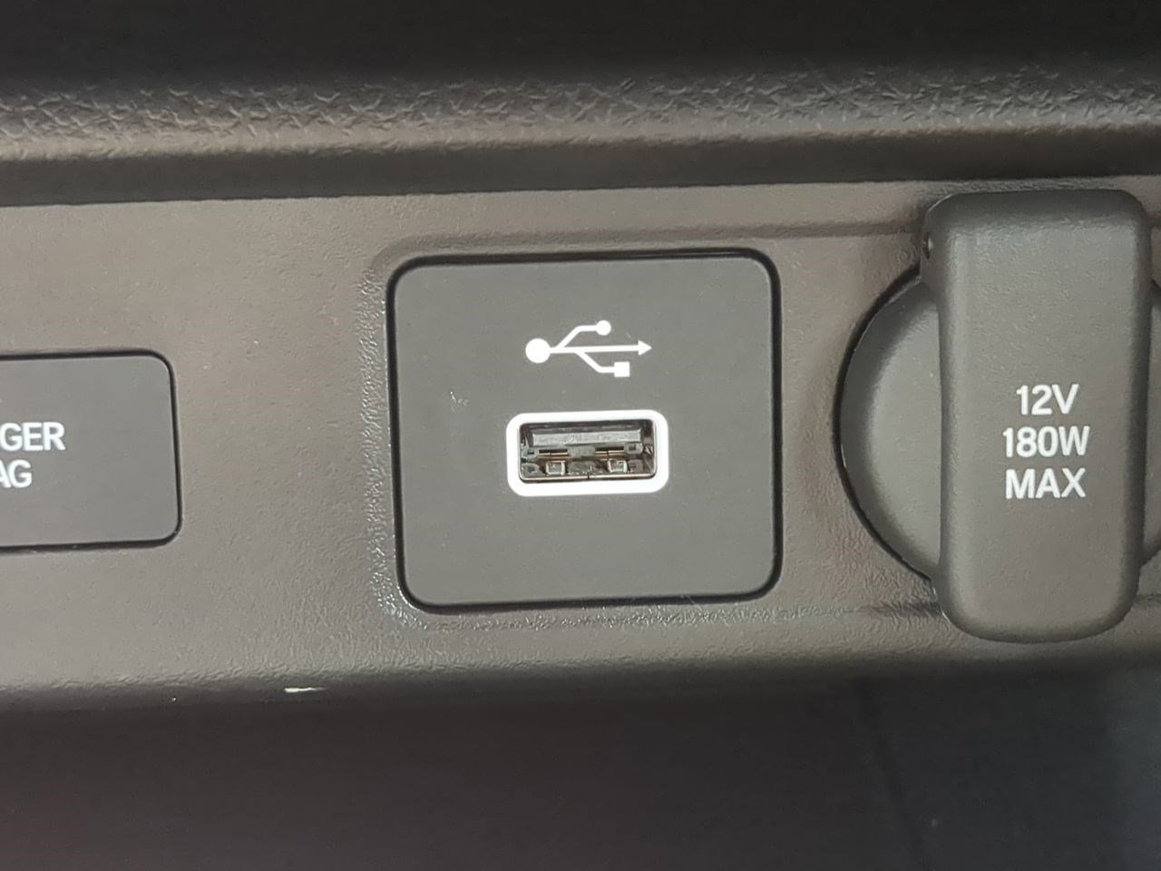 2025 Acura Integra Base photo 21