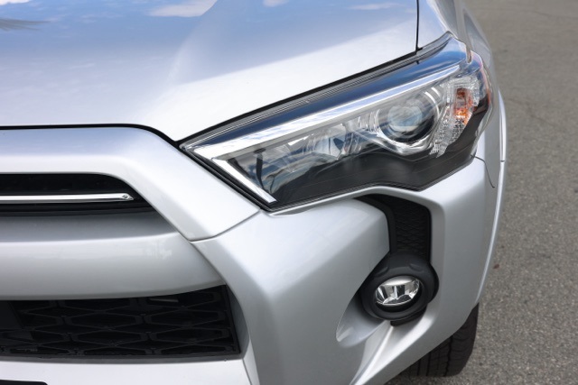 2024 Toyota 4Runner SR5 photo 9