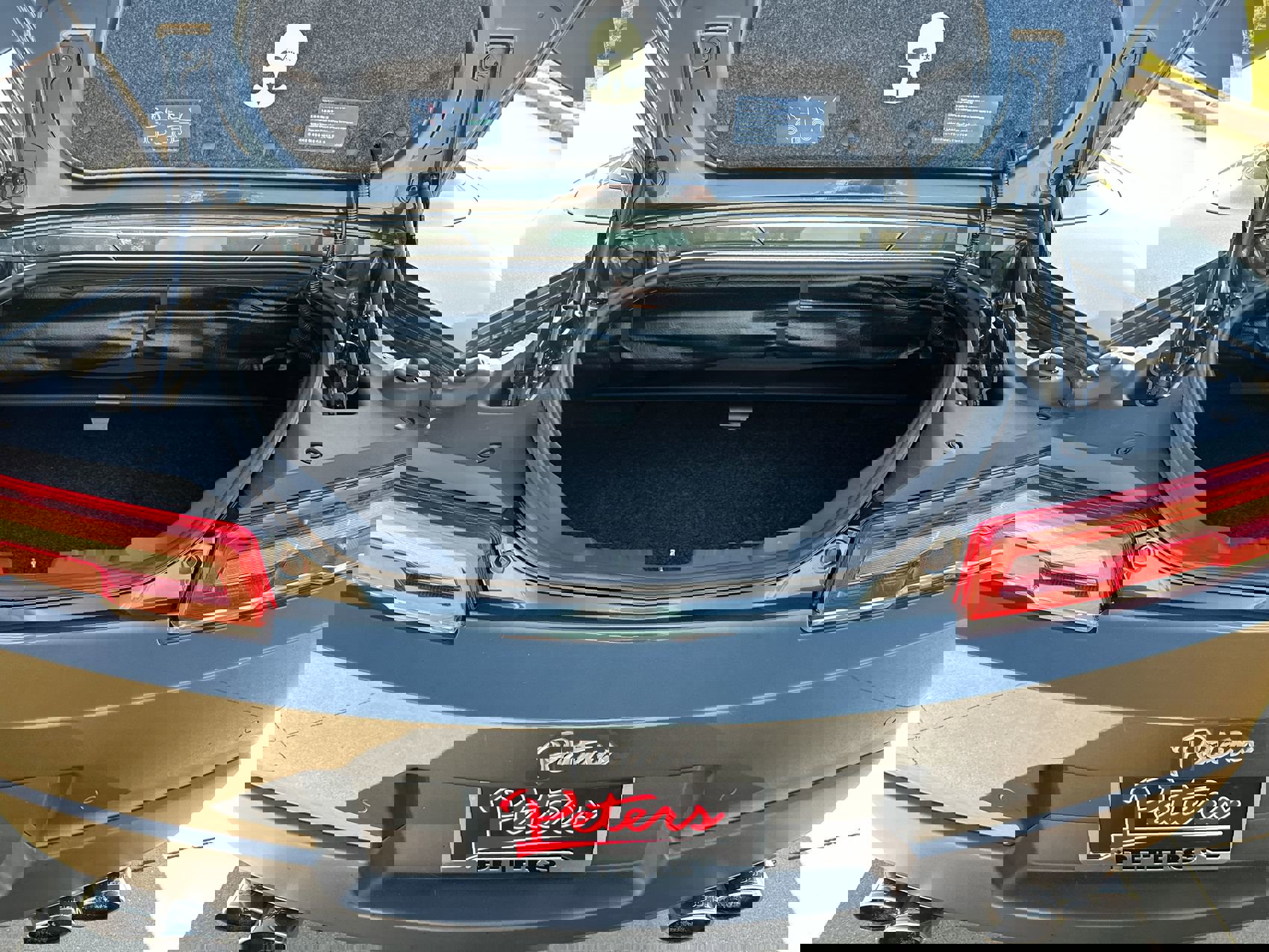 2015 Chevrolet Camaro ZL1 photo 23