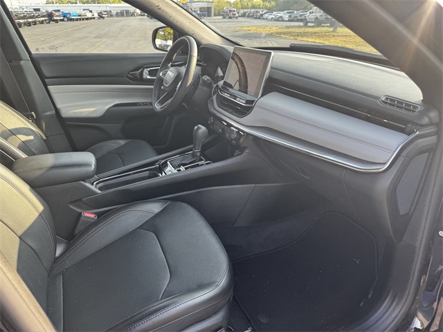 2023 Jeep Compass Limited photo 14