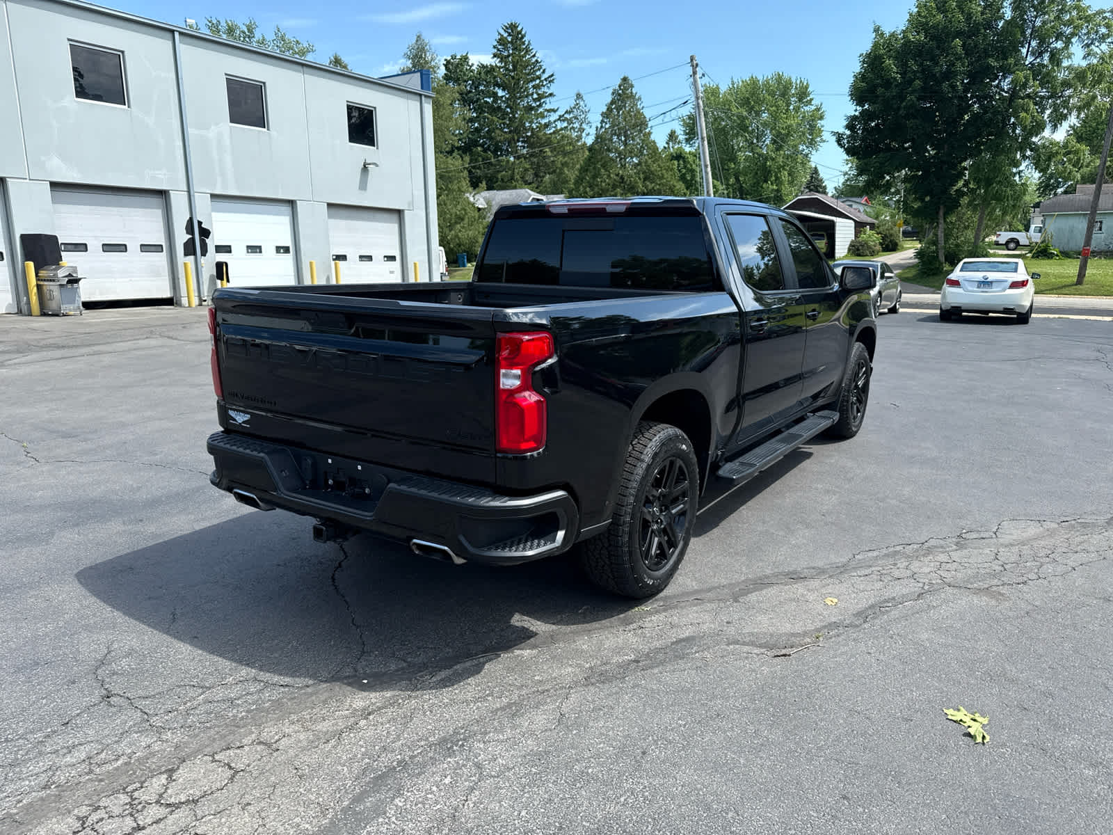2022 Chevrolet Silverado 1500 RST photo 3