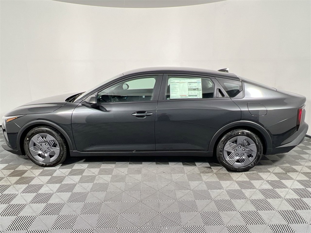 2025 Kia K4 LX photo 8