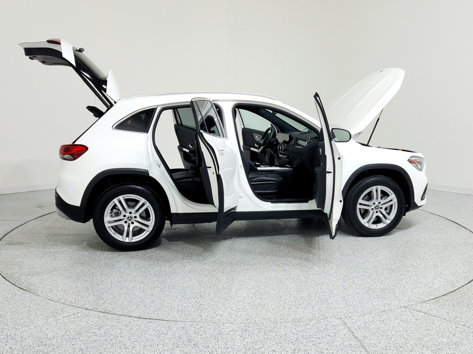 2023 Mercedes Benz GLA 250 photo 16