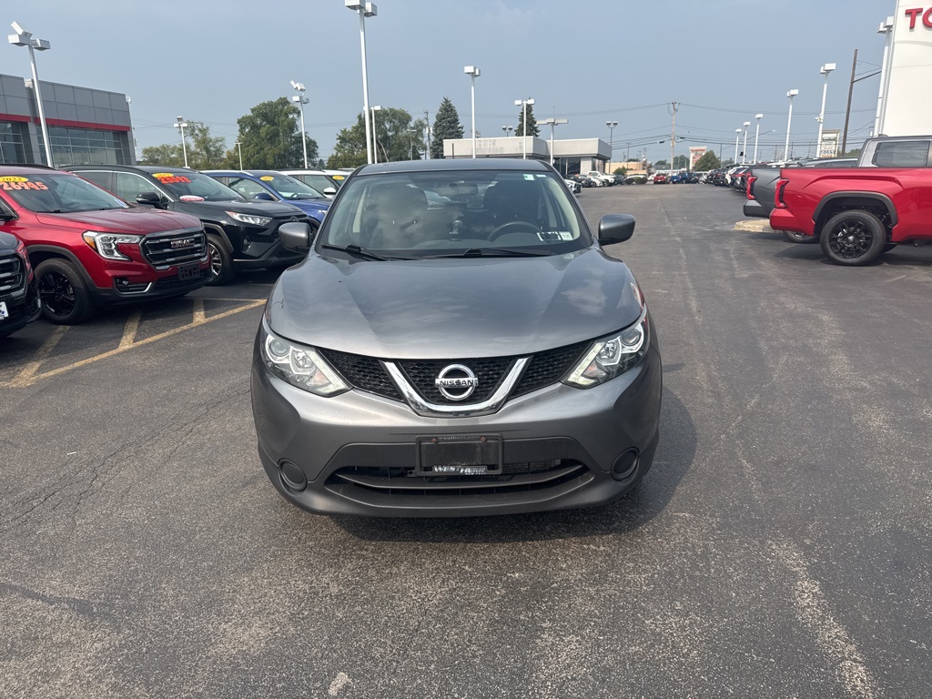 Used 2017 Nissan Rogue Sport S with VIN JN1BJ1CR6HW105417 for sale in Williamsville, NY