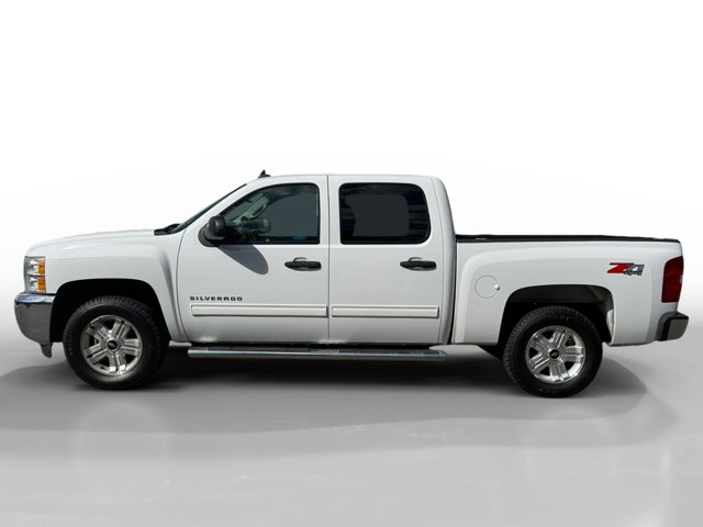 2012 Chevrolet Silverado 1500 LT photo 2