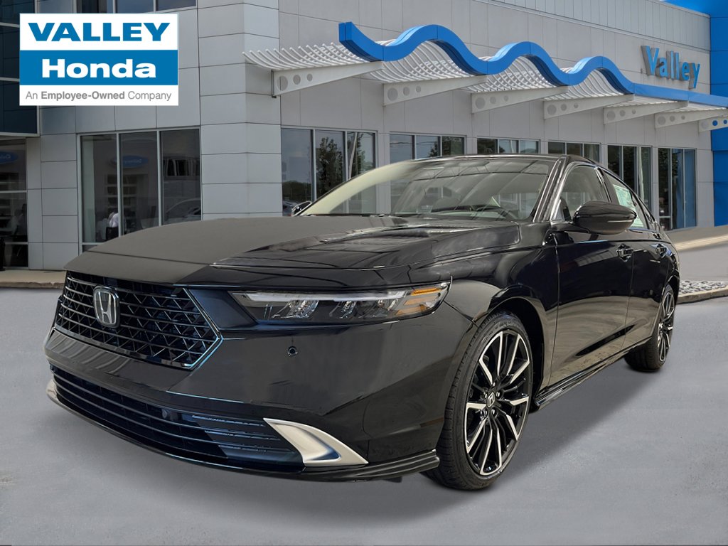 2025 Honda Accord Hybrid Touring's photo