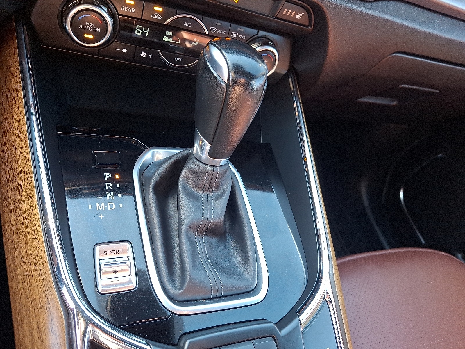 2018 Mazda CX-9 Signature photo 15