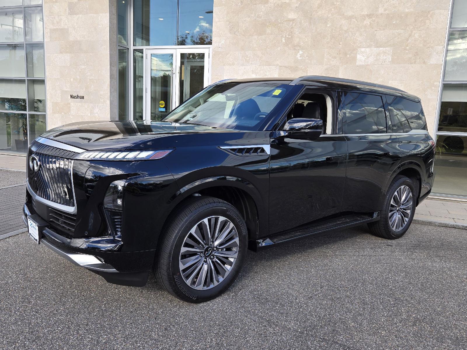 2026 Infiniti QX80 Luxe photo 2