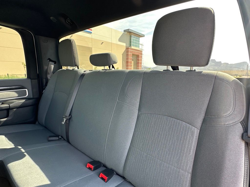 2021 Ram 2500 Big Horn photo 5