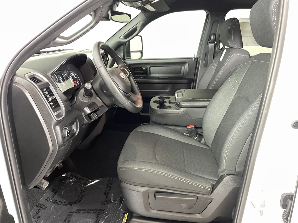2026 Ram 2500 Tradesman photo 17