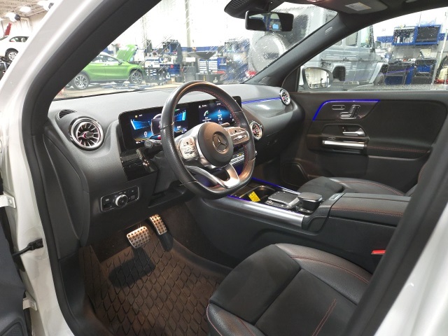 2022 Mercedes Benz GLA 35 AMG 4MATIC photo 2