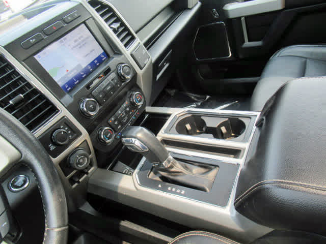 2020 Ford F-150 Lariat photo 22