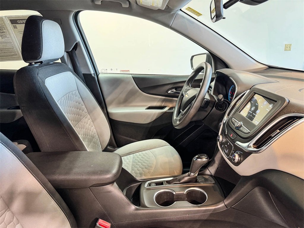 2019 Chevrolet Equinox LS photo 19