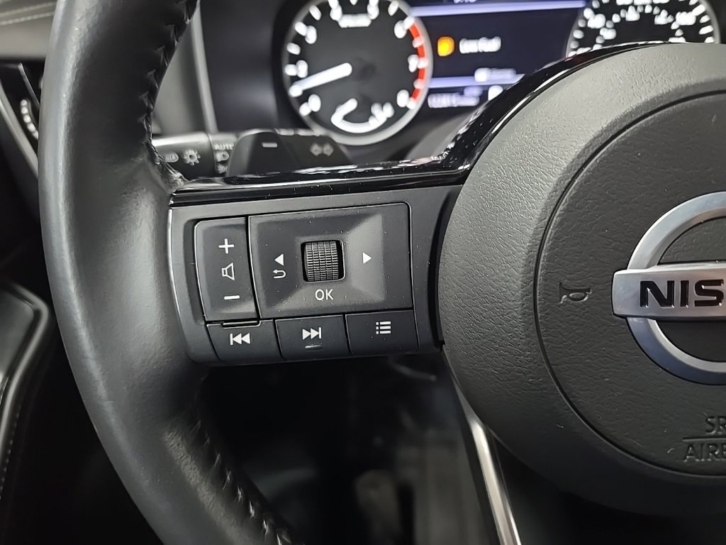 2021 Nissan Rogue SL photo 21
