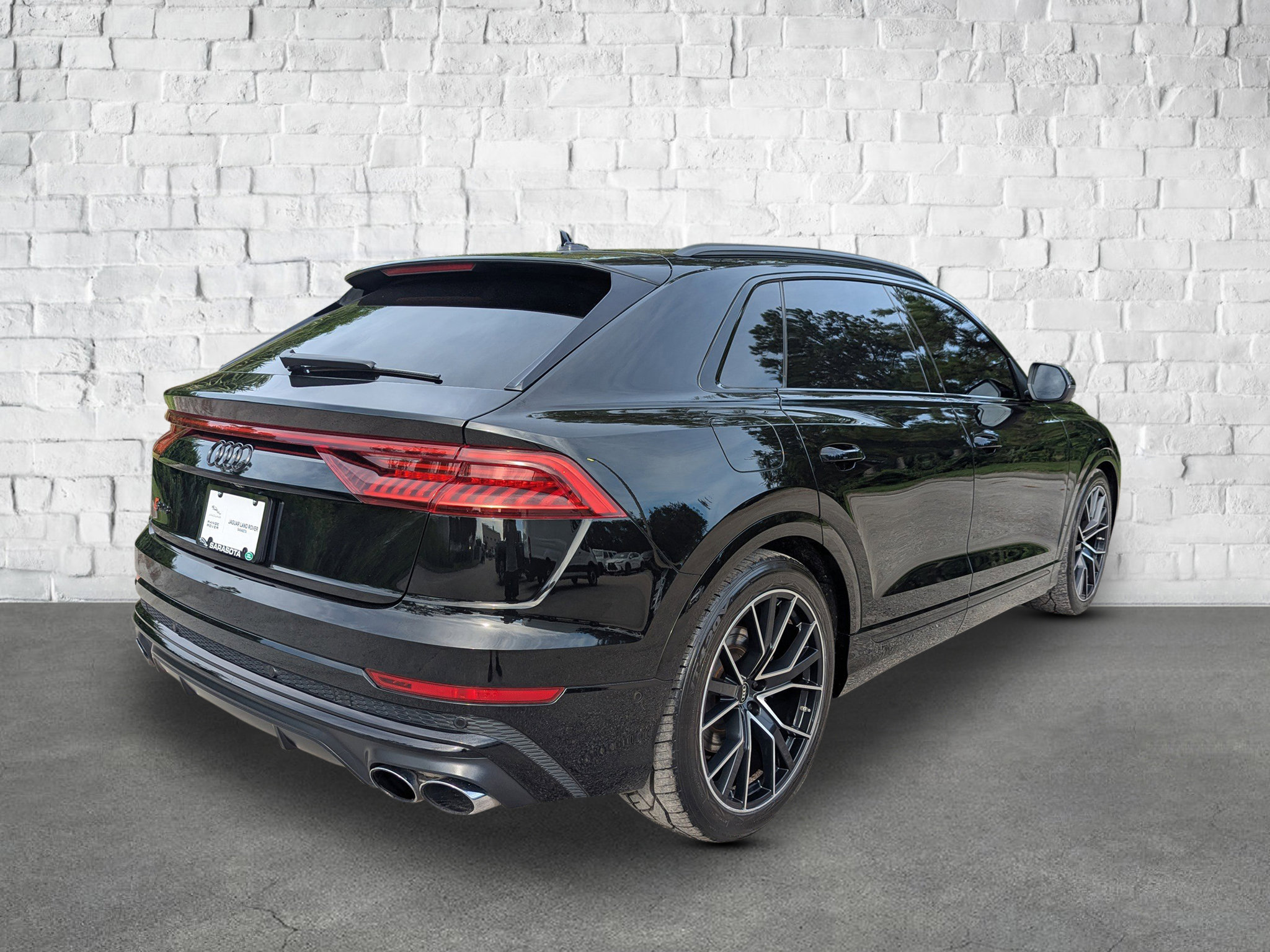 2022 Audi SQ8 Prestige photo 5