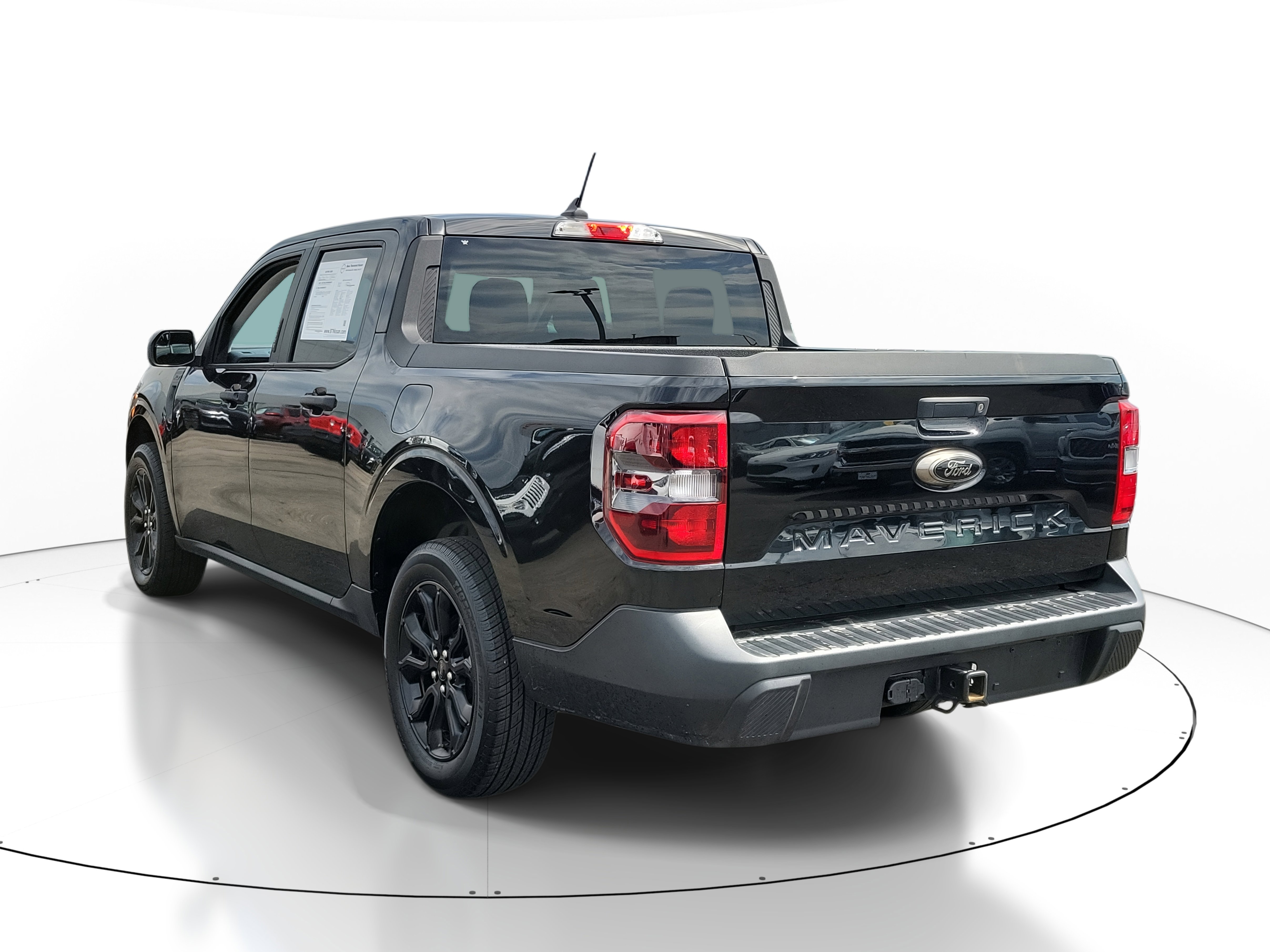 2023 Ford Maverick XLT photo 3