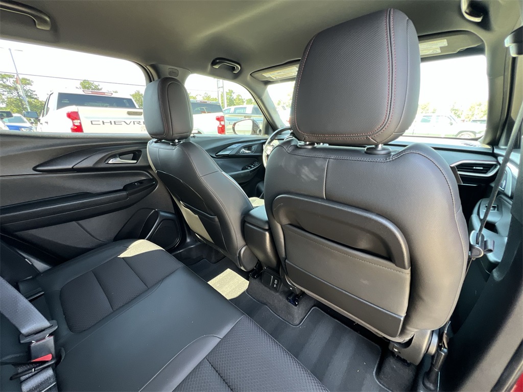 2021 Chevrolet Trailblazer RS photo 17