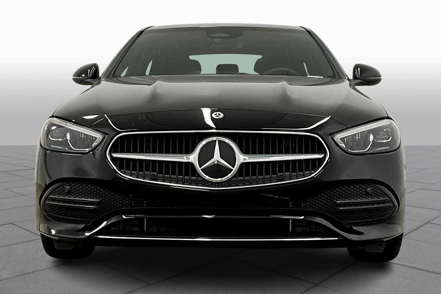 2025 Mercedes Benz C 300 photo 3