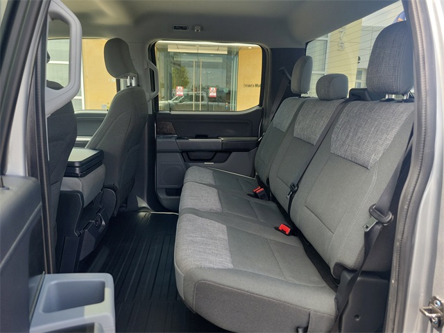 2023 Ford F-150 XLT photo 16